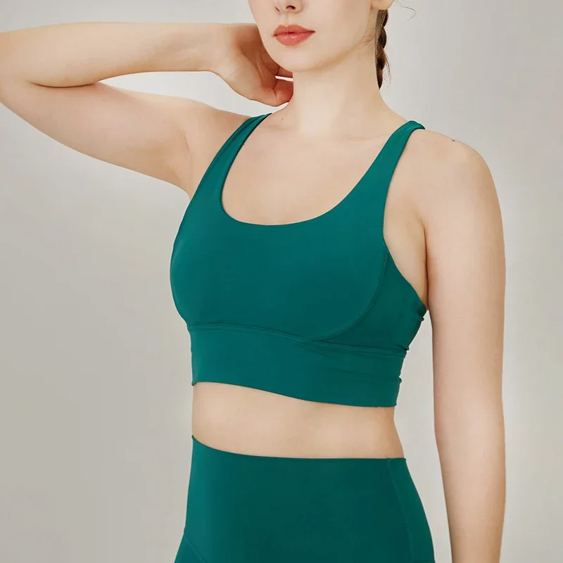 Klasyczna seria jednokolorowyc – Sports Bra Racerback recenzja i cena
