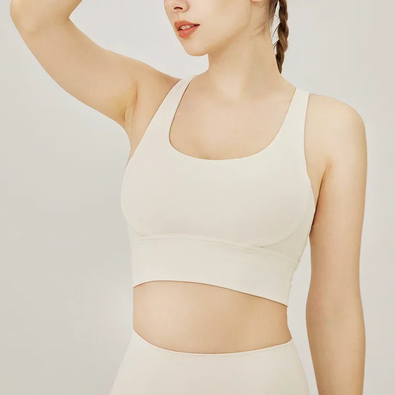 Klasyczna seria jednokolorowyc – Sports Bra Racerback recenzja i cena